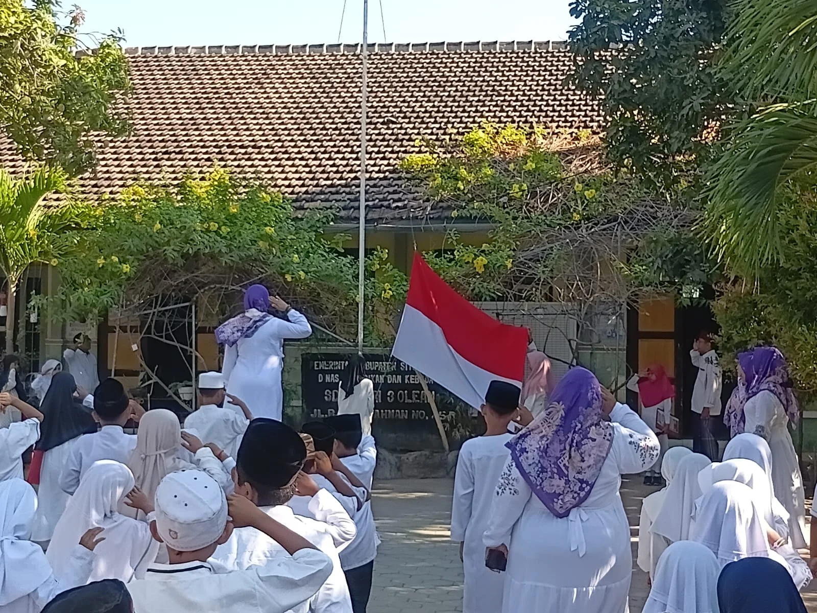Upacara Apel dalam Rangka Memperingati Hari Santri Nasional ( HSN )